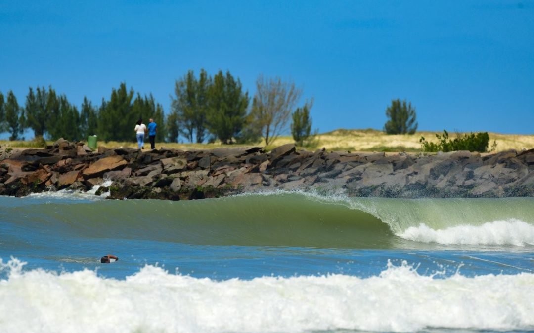 Exporando a Praia do Mar Grosso